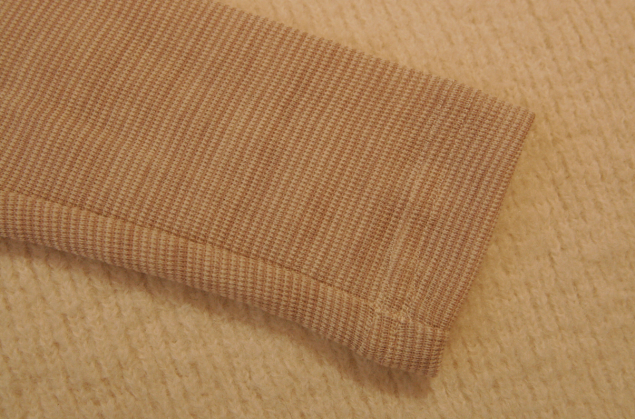 Langarm Unterhemd Wolle-Seide, braun-natur geringelt