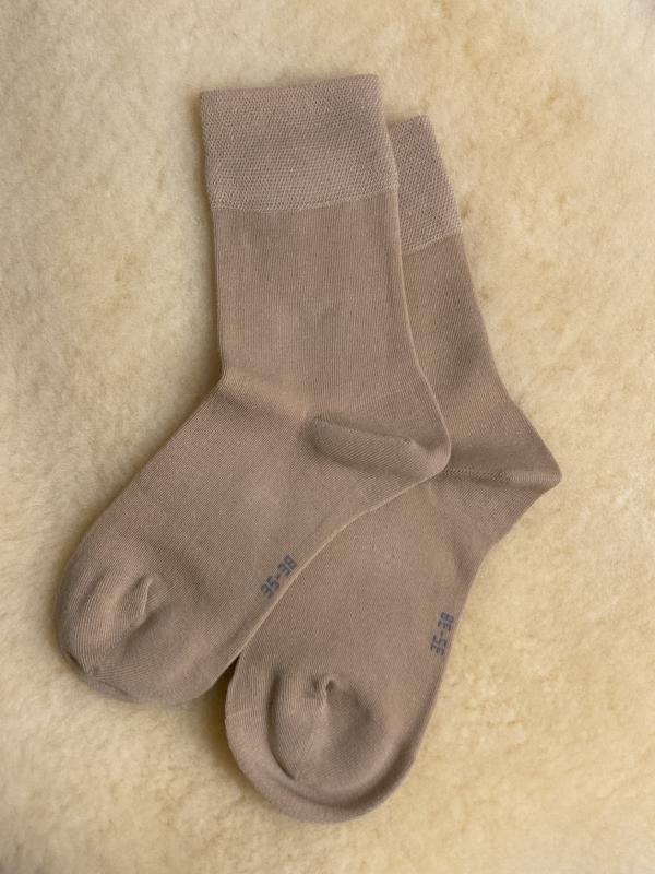 Baumwoll Strümpfe, mit weichem Bund, 3 Paar - beige